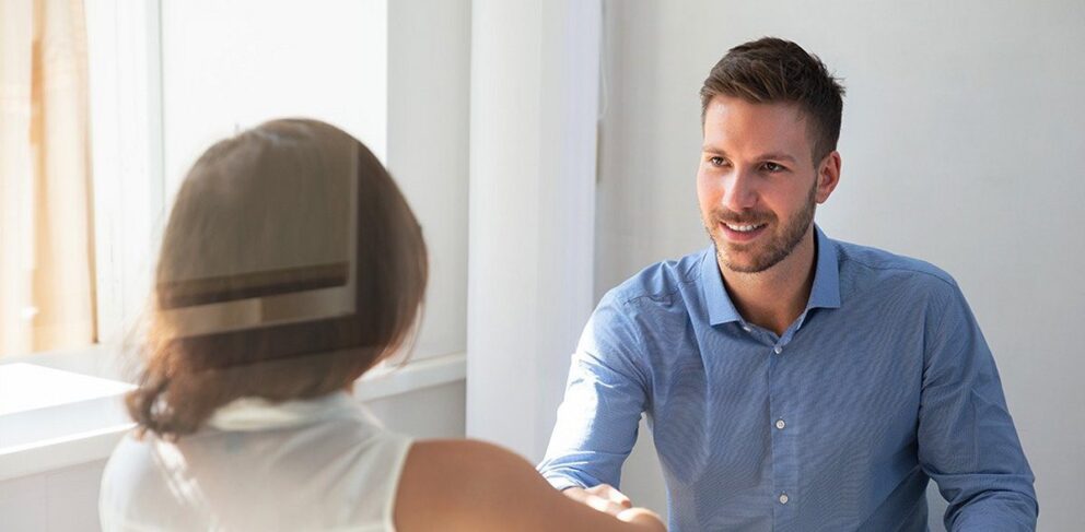 How to Make a Great Impression During Your First Interview