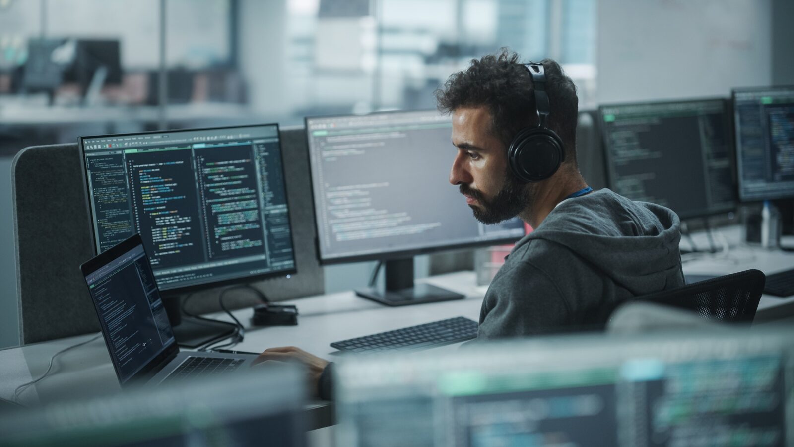 Case Study: Supplying Large SI with Hard-to-Source Tech Talent| Smoothstack
